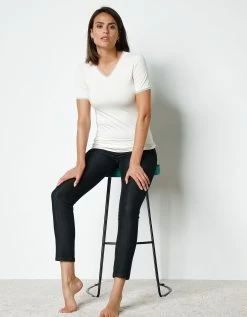 Tee-shirt Manches Courtes Chaleur Seconde Peau Et Détails Dentelle -Boutique De Lingerie De Mode 700523 C02 zoomx vue5