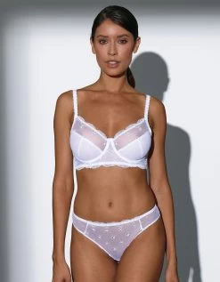 Soutien-gorge Forme Foulard Plumetis Et Tulle Brodé Avec Basque Lolak -sans Armatures 9 Soutien-gorge Forme Foulard Plumetis Et Tulle Brodé Avec Basque Lolak -sans Armatures -Boutique De Lingerie De Mode 701983 C01 zoomx vue2