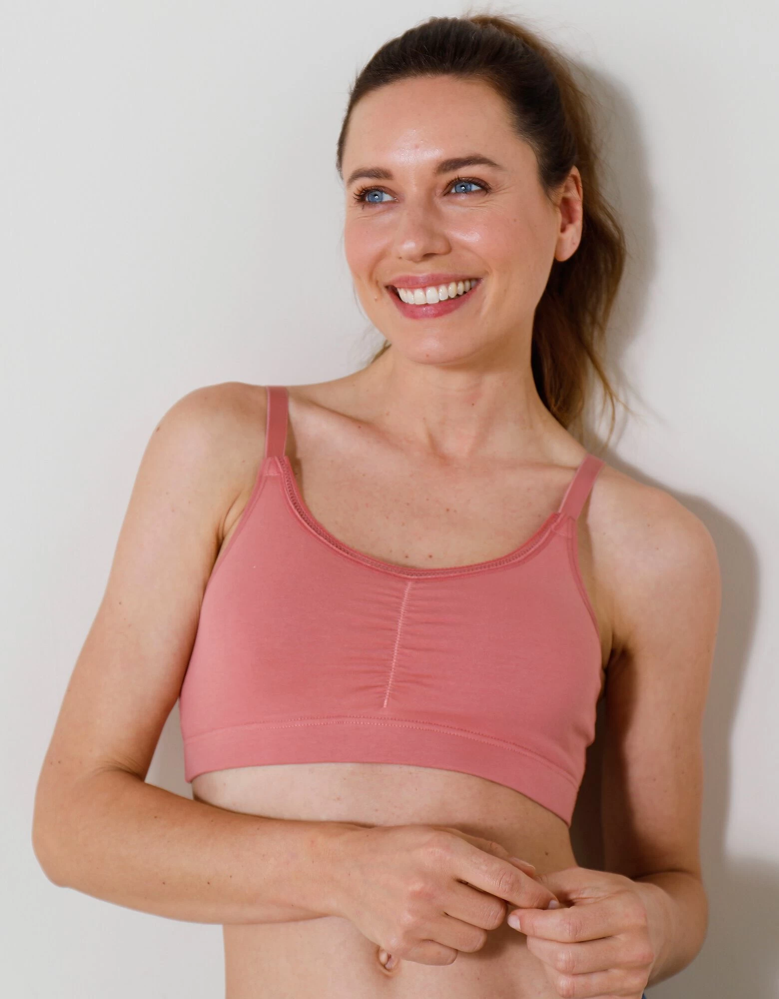 Brassière Coques Amovibles, Sans Armatures 6 Brassière Coques Amovibles, Sans Armatures – Image 4