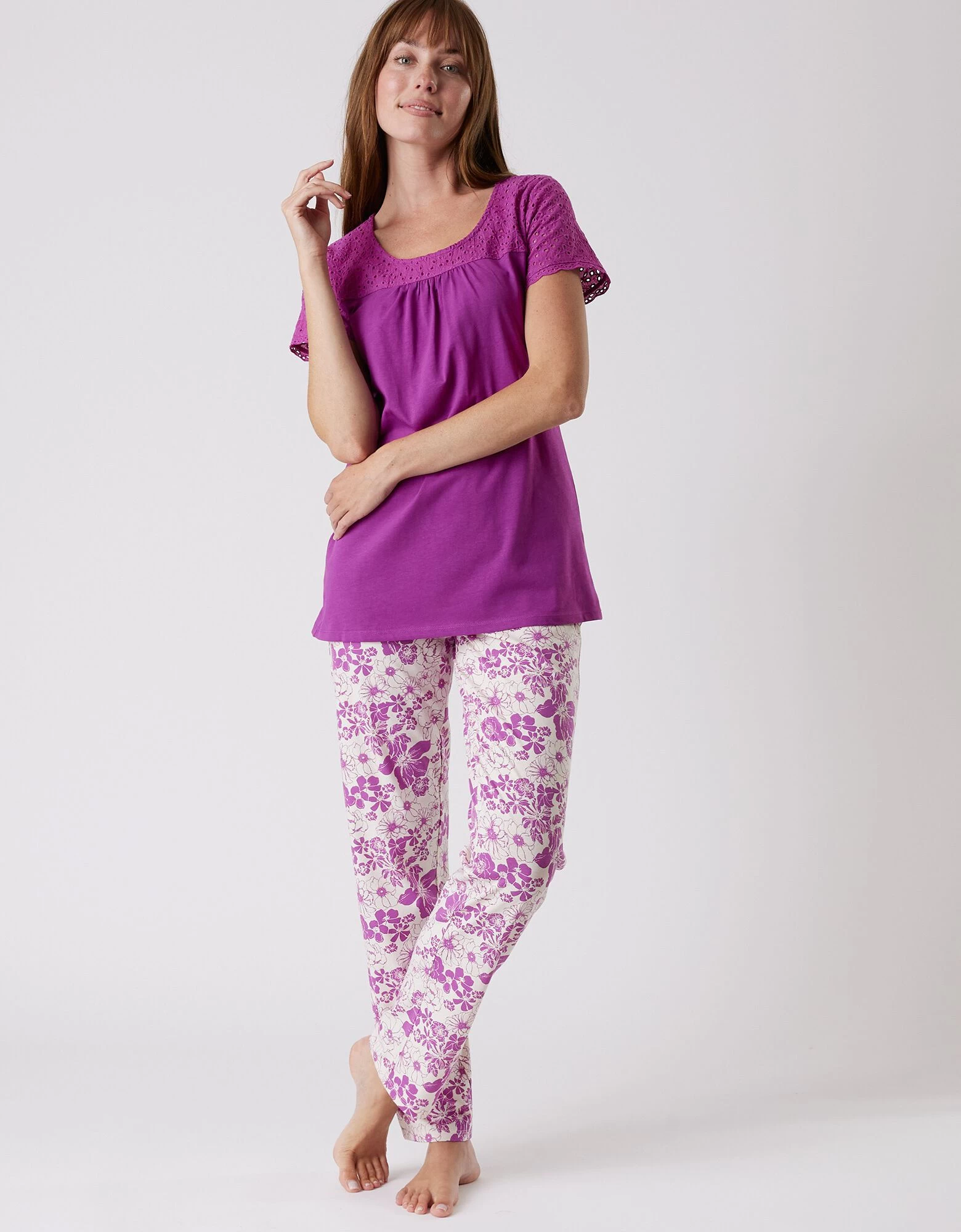 Pyjama Imprimé Avec Broderie Anglaise - Manches Courtes 3 Pyjama Imprimé Avec Broderie Anglaise - Manches Courtes