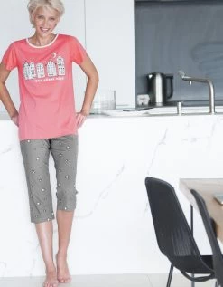 Pyjama Pantacourt Imprimé Ville étoilée -Boutique De Lingerie De Mode 703081 00 2