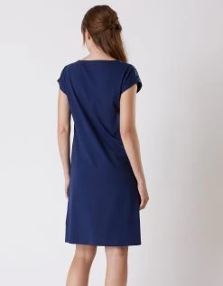 Chemise De Nuit Manches Courtes Imprimé Placé "jardin Secret" -Boutique De Lingerie De Mode 703087 C01 zoomx vue4