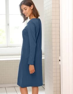 Chemise De Nuit Longue - Imprimé Fantaisie 8 Chemise De Nuit Longue - Imprimé Fantaisie -Boutique De Lingerie De Mode 703219 C00 zoomx vue3