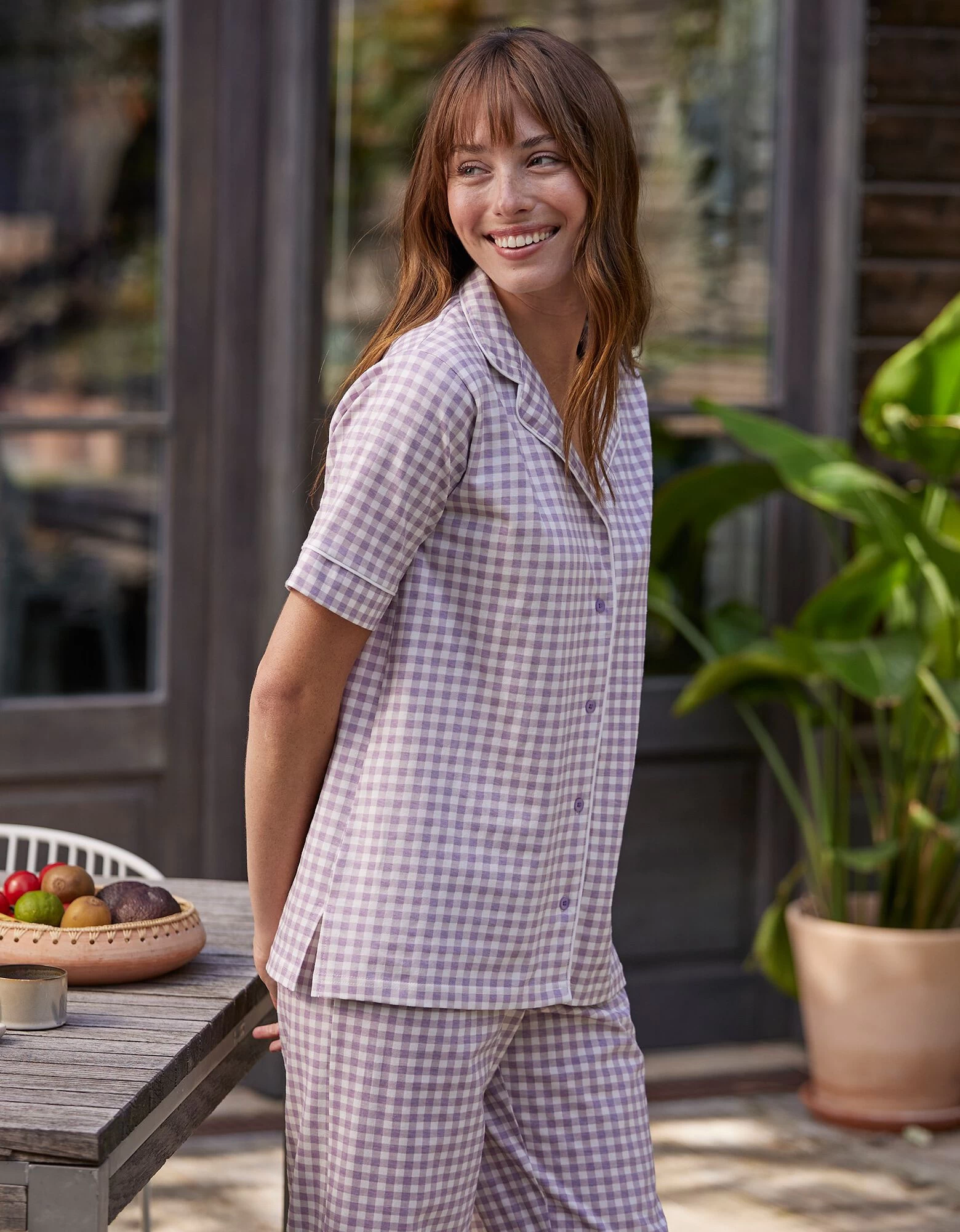 Pyjama Pantalon Court Imprimé Carreaux - Col Tailleur 6 Pyjama Pantalon Court Imprimé Carreaux - Col Tailleur – Image 4