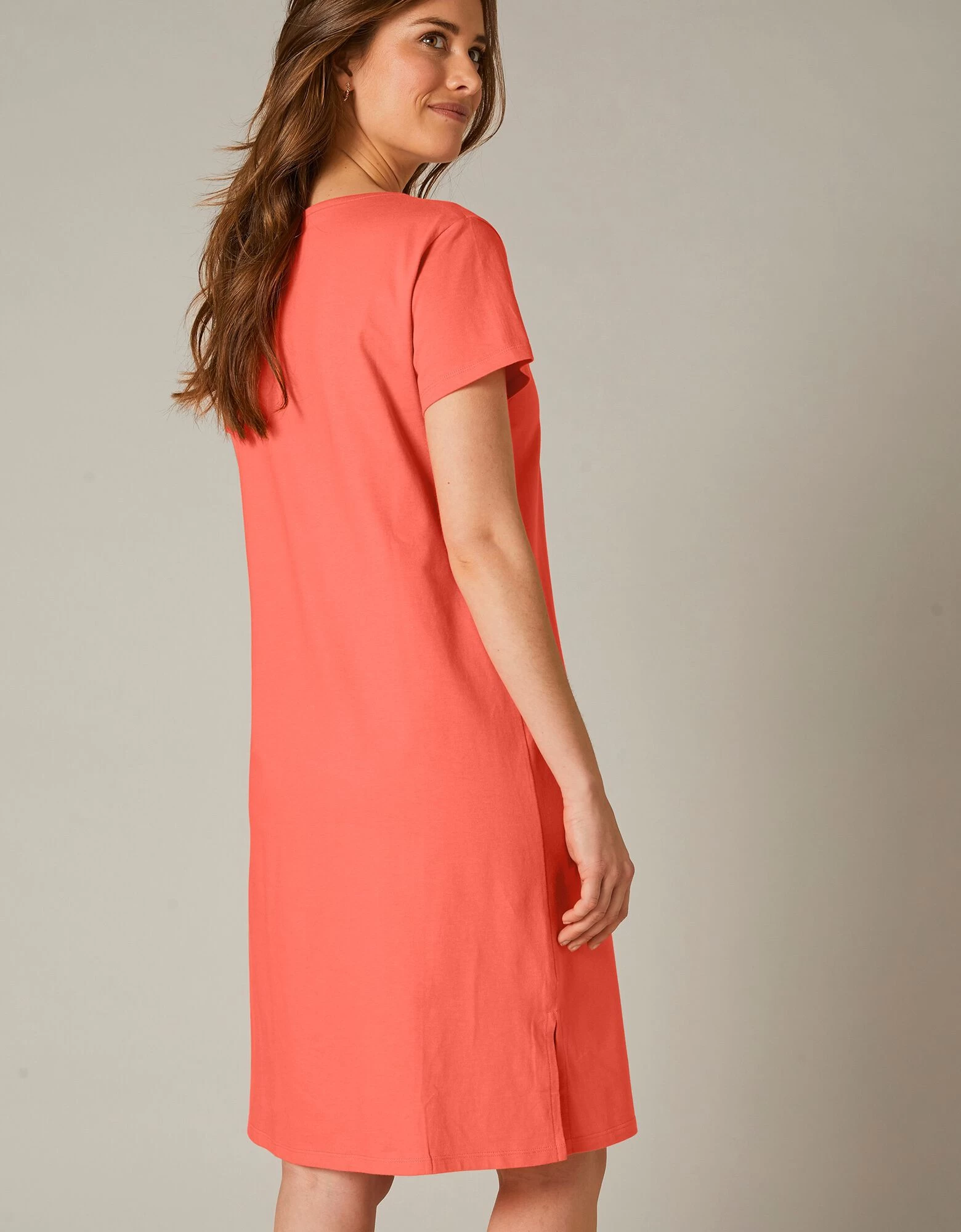 Chemise De Nuit Courte Manches Courtes Motif "panda Roux" 8 Chemise De Nuit Courte Manches Courtes Motif "panda Roux" – Image 6