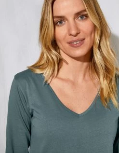 Tee-shirt Pyjama Manches Longues Imprimé Placé "pétales De Fleurs" -Boutique De Lingerie De Mode 703608 C01 zoomx vue5