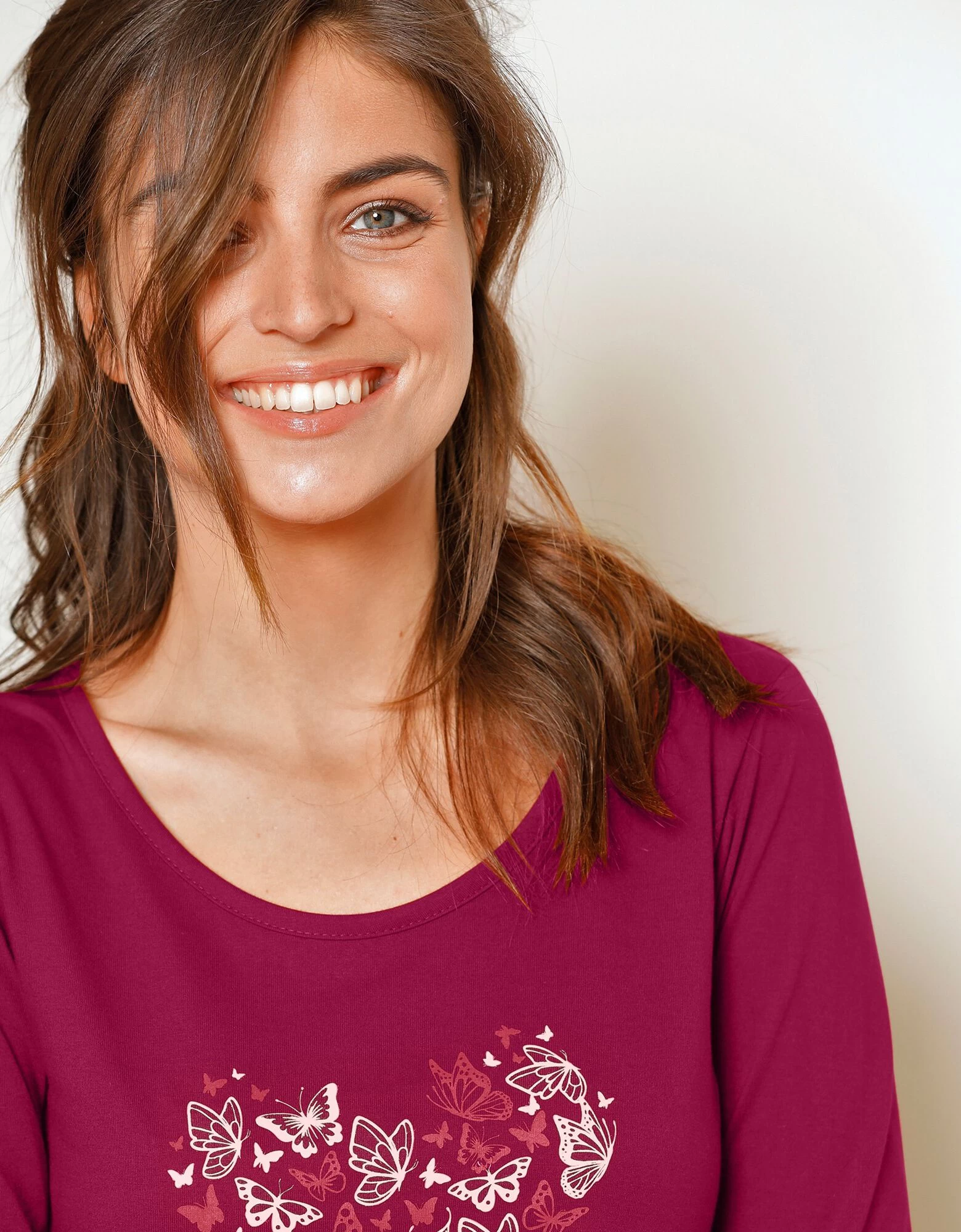 Chemise De Nuit Courte Manches Longues Motif "papillons" 5 Chemise De Nuit Courte Manches Longues Motif "papillons" – Image 3