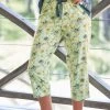 Pantacourt Pyjama Imprimé "pétales De Fleurs" -Boutique De Lingerie De Mode 703620 C02 zoomx