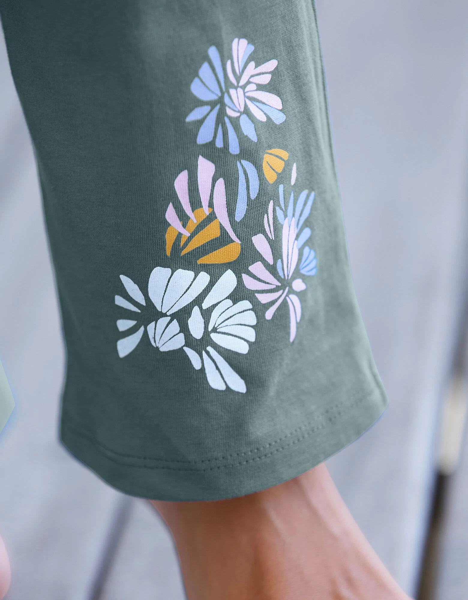 Pantalon Pyjama Coton Imprimé Placé "pétales" 8 Pantalon Pyjama Coton Imprimé Placé "pétales" – Image 6