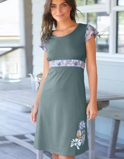 Chemise De Nuit Manches Courtes Imprimée "pétales De Fleurs" -Boutique De Lingerie De Mode 703629 C01 zoomx vue4