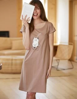 Chemise De Nuit Manches Courtes Motif "chat" -Boutique De Lingerie De Mode 703782 C01 zoomx vue3