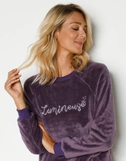 Chemise De Nuit Manches Longues Maille Polaire "lumineuse" 10 Chemise De Nuit Manches Longues Maille Polaire "lumineuse" -Boutique De Lingerie De Mode 703893 C01 zoomx vue3