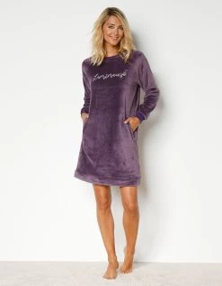 Chemise De Nuit Manches Longues Maille Polaire "lumineuse" 11 Chemise De Nuit Manches Longues Maille Polaire "lumineuse" -Boutique De Lingerie De Mode 703893 C01 zoomx vue4