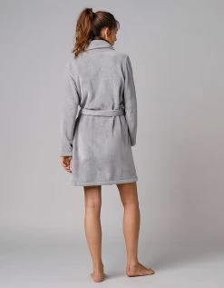 Peignoir Manches Longues Polaire Uni Toucher Peluche Longueur 92 Cm 10 Peignoir Manches Longues Polaire Uni Toucher Peluche Longueur 92 Cm -Boutique De Lingerie De Mode 704511 C04 zoomx vue3