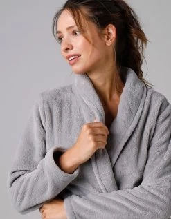 Peignoir Manches Longues Polaire Uni Toucher Peluche Longueur 92 Cm 13 Peignoir Manches Longues Polaire Uni Toucher Peluche Longueur 92 Cm -Boutique De Lingerie De Mode 704511 C04 zoomx vue6