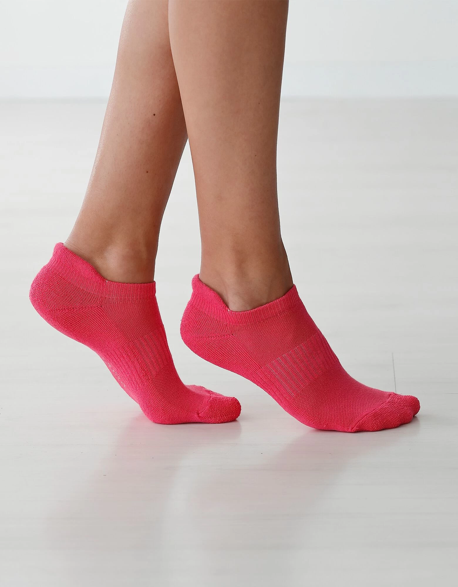 Socquettes Basses Spéciales Sport - Lot De 4 3 Socquettes Basses Spéciales Sport - Lot De 4