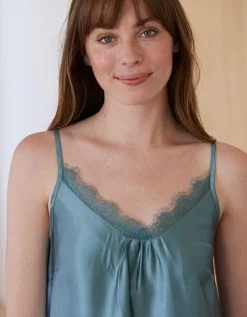 Nuisette Courte En Satin Uni -Boutique De Lingerie De Mode 706175 C01 zoomx vue3