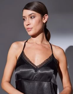 Nuisette Satin Et Dentelle - Col V -Boutique De Lingerie De Mode 706197 C02 zoomx vue3