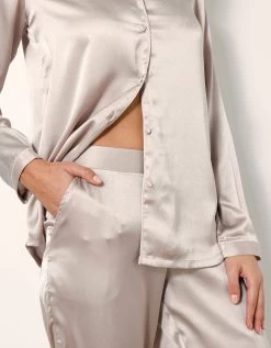 Pyjama Col Tailleur En Satin Uni -Boutique De Lingerie De Mode 706201 C01 zoomx vue6